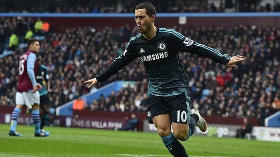 Eden Hazard celebra su gol. 