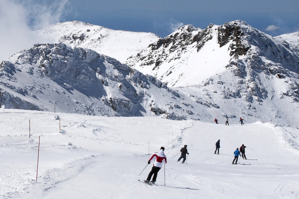 La nieve granadina es una de las mejores opciones para disfrutar de la primavera