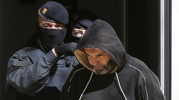 Uno de los nueve detenidos en la operación contra el yihadista.