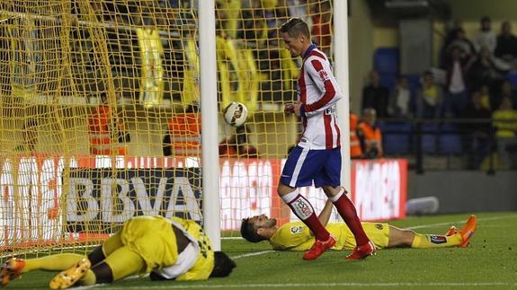 Fernando Torres tras anotar su gol. 