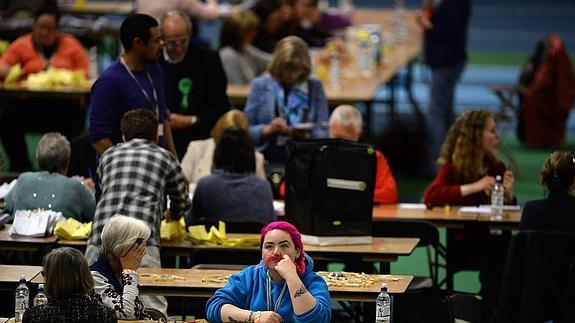 Recuento de votos en Sheffield.