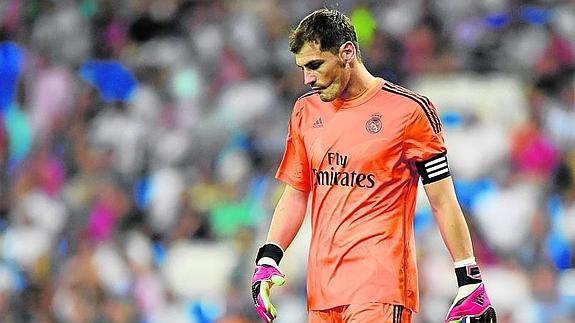 Casillas en un partido con el Real Madrid. 