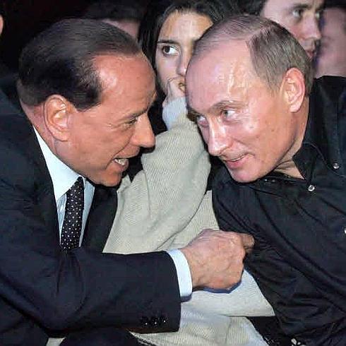 Silvio Berlusconi y Vladimir Putin.