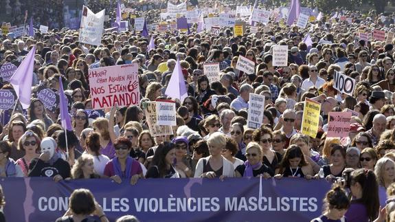 Las calles de Madrid han acogido hoy la marcha estatal contra la violencia machista.