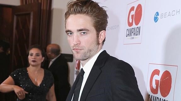 Robert Pattinson.