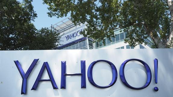 Logo de Yahoo en la sede de la compañía de Sunnyvale, en California.