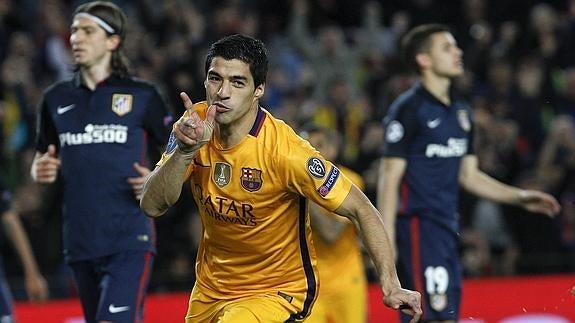 Luís Suárez celebra un gol marcado al Atlético de Madrid. 