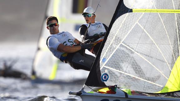 Botín y López, durante una regata.  