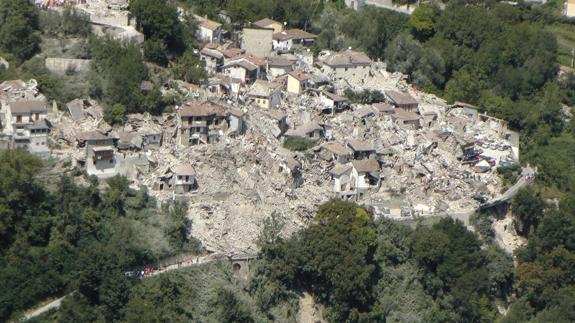 El devastador terremoto en el centro de Italia deja al menos 247 muertos y decenas de desaparecidos