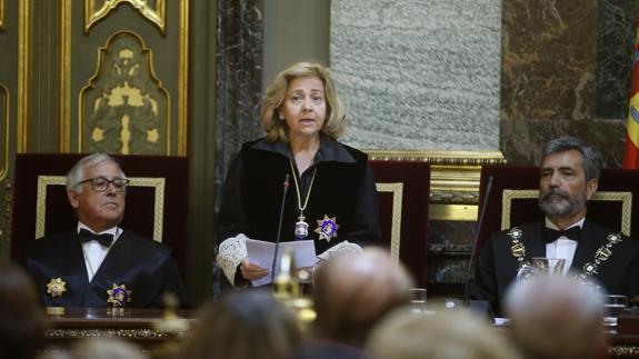 La fiscal general del Estado, Consuelo Madrigal.