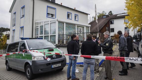 Vivienda donde un ultraderechista hirió a cuatro policías en Georgensgmünd (Alemania).