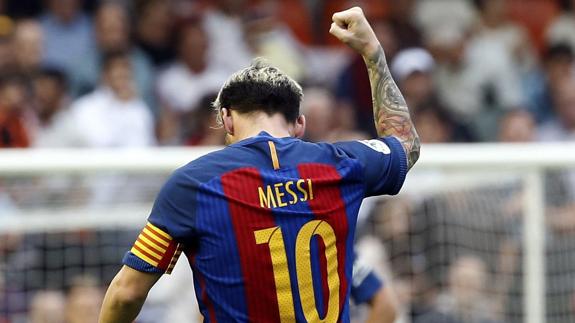 Messi celebra un gol. 