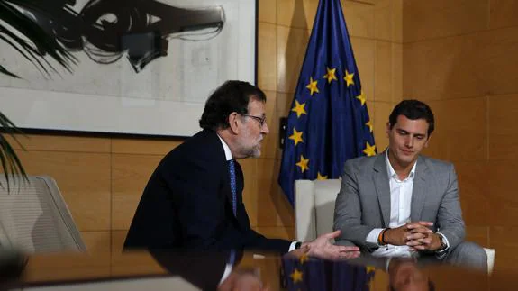 Mariano Rajoy y Albert Rivera, en julio de este año.