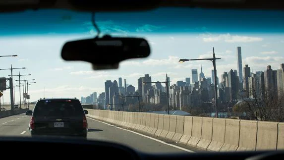 Visión de Nueva York, desde un automóvil. 