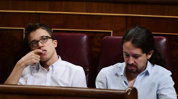 Íñigo Errejón y Pablo Iglesias.