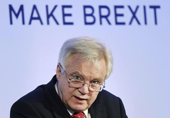 El ministro británico para el 'Brexit', David Davis.