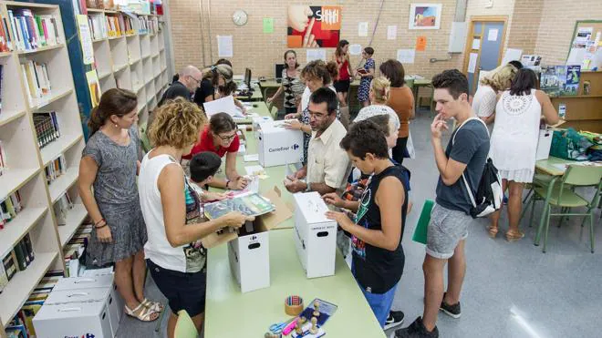 Educación minimiza los problemas con Xarxa Llibres frente a las críticas de padres