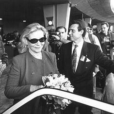 Lauren Bacall a su llegada al aeropuerto de Valencia en 1996.