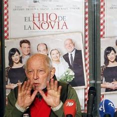 Álvaro de Luna y Tina Sainz durante la presentación de 'El hijo de la novia' en el teatro Olympia.