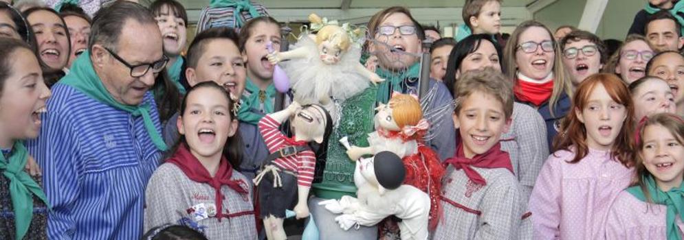 Duque de Gaeta - Pobla de Farnals, ninot indultat infantil de las Fallas 2017.