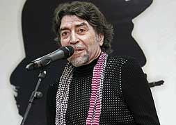 Sabina logra el segundo disco de platino con "Vinagre y Rosas"