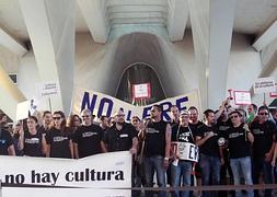 Protesta, hace unos días, de los trabajadores del Palau de les Arts. / I. M.