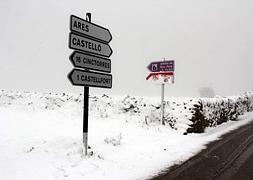 Castellfort, cubierto de nieve hoy. / LP