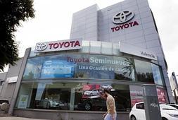 La 'Avenida del Automóvil' abre los sábados por la tarde