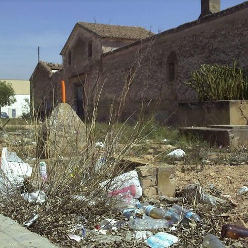 Una de las históricas masías de Ribarroja. 