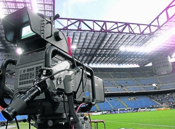 La desaparición de Teledeporte fue ayer uno de los principales temas de Twitter. :: efe