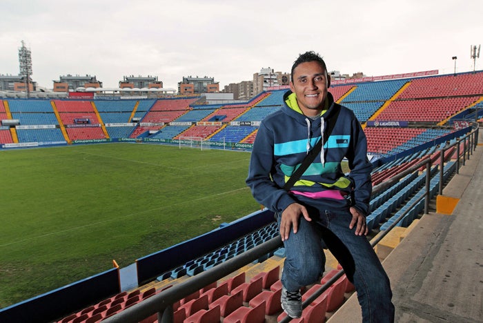 Keylor Navas en el estacio del Levante UD