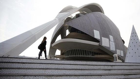CACSA planteará en septiembre un concurso para reparar el Palau de les Arts