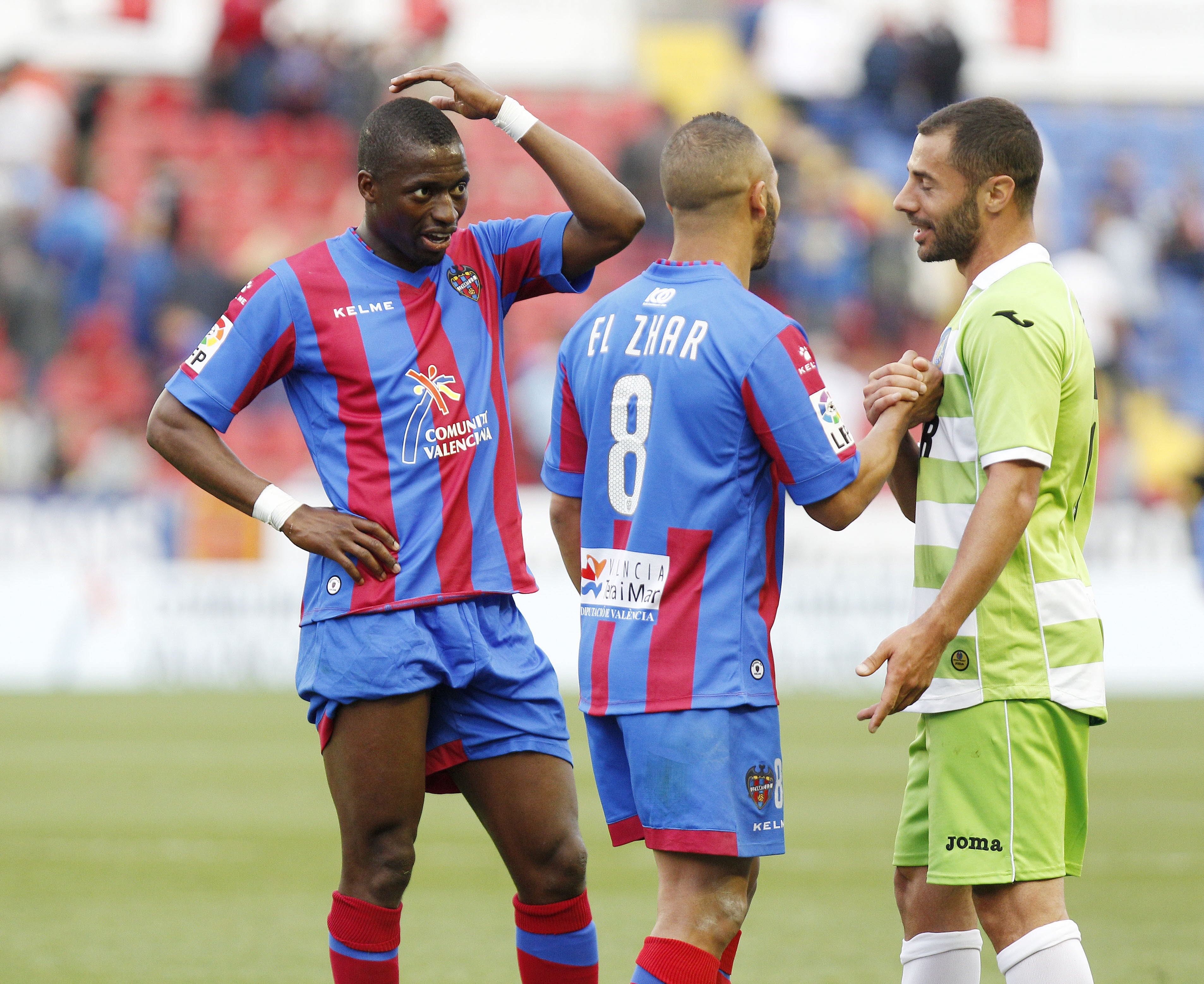 Diop, pegado al teléfono todavía como levantinista