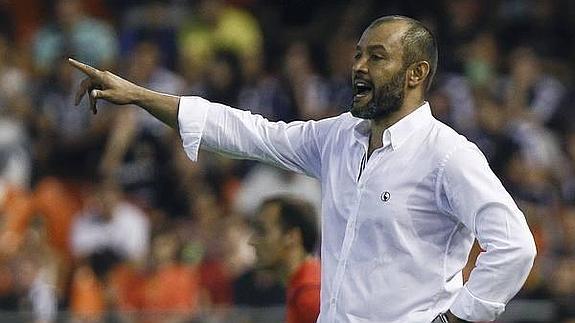 Nuno Espírito Santo en el partido disputado entre el Valencia CF y el Málaga CF.