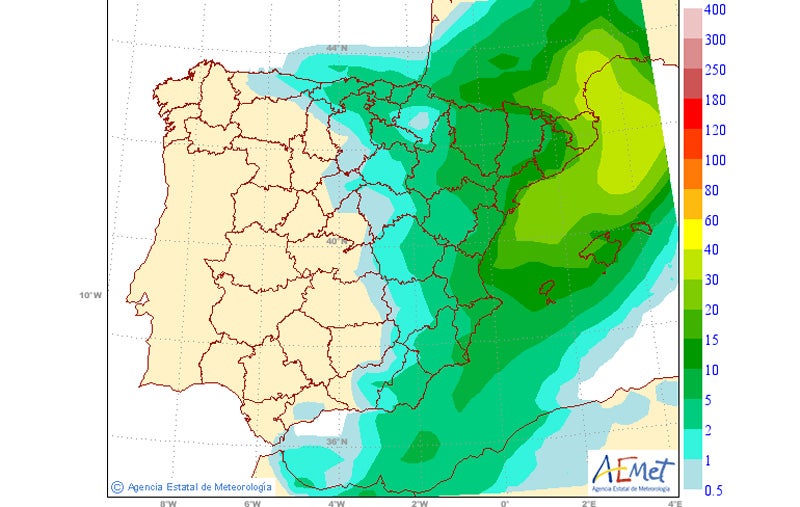 Una tormenta deja 48 l/m2 en Ayora y 19 l/m2 en 20 minutos en Alicante