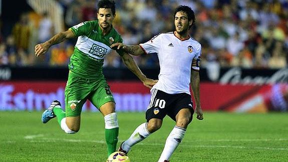 Dani Parejo, en su último partido con el Valencia, ante el Elche.