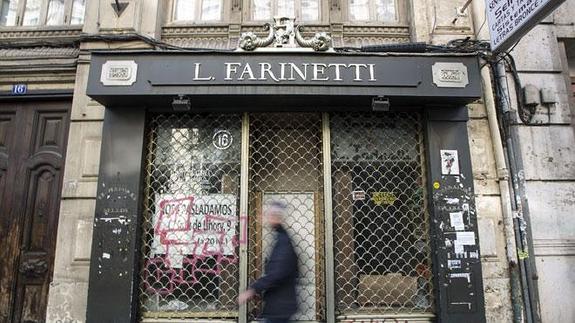 La tienda Luis Farinetti, la primera tienda abierta en la calle La Paz. 