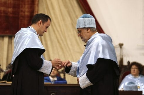 Plácido Domingo, ayer en Salamanca. :: EFE/J.M.GARCIA
