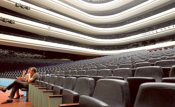 Interior del Palau de les Arts durante un ensayo.