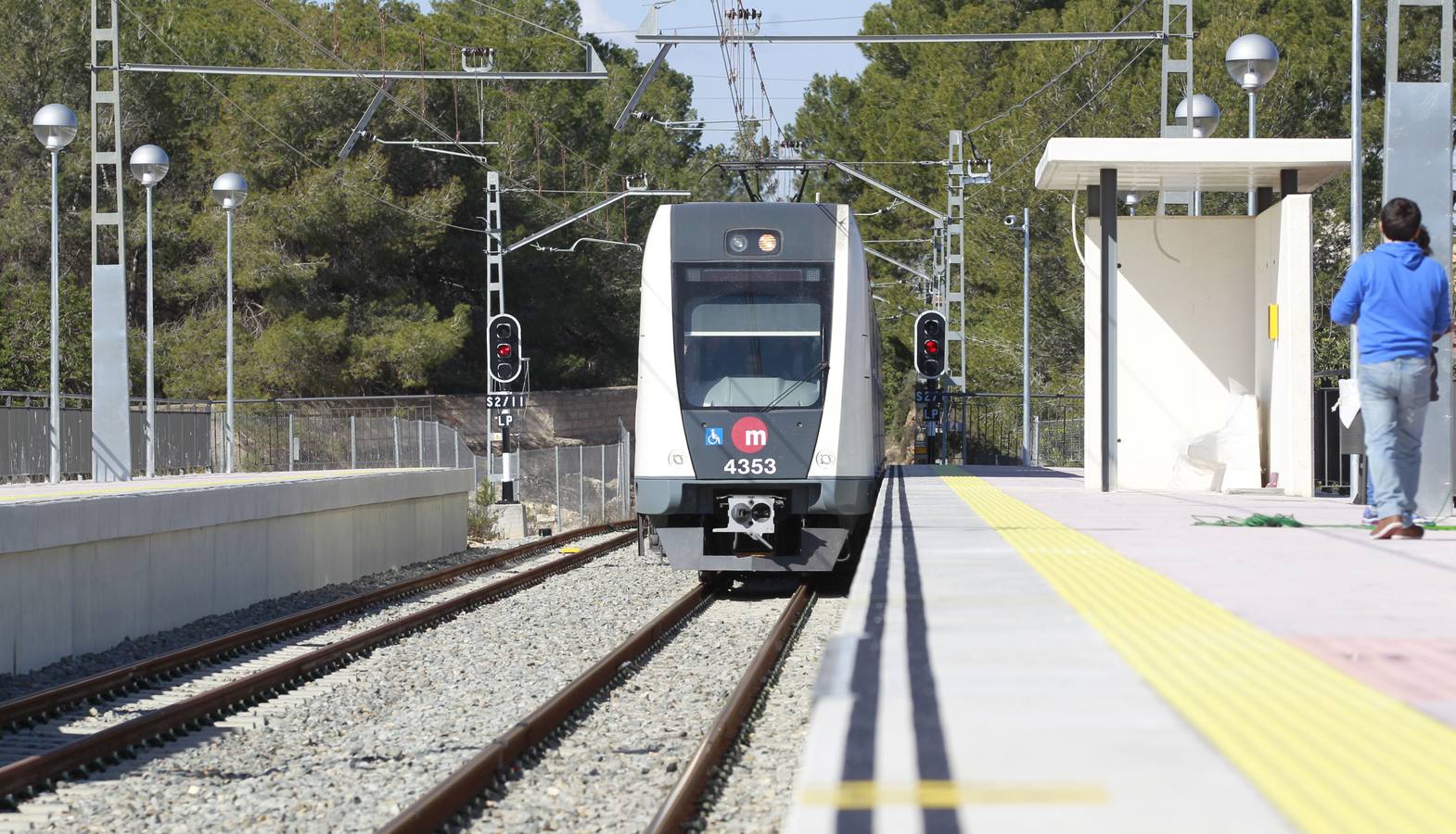 El metro llega a Riba-roja