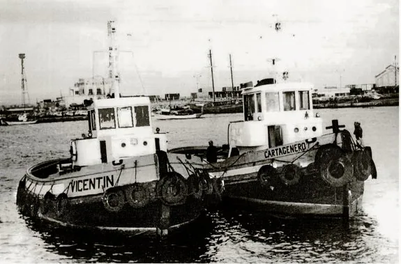 Los remolcadores Vicentín y Cartagenero en los años 50.:: LP