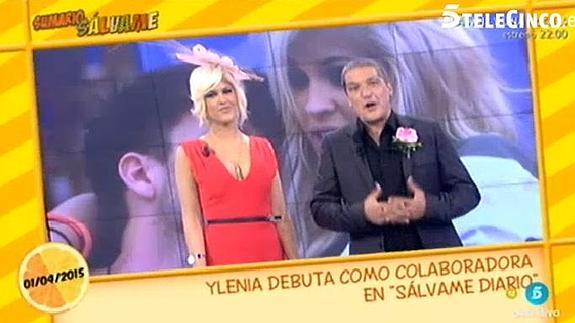 Ylenia Padilla y Gustavo González, presentando el sumario del programa.