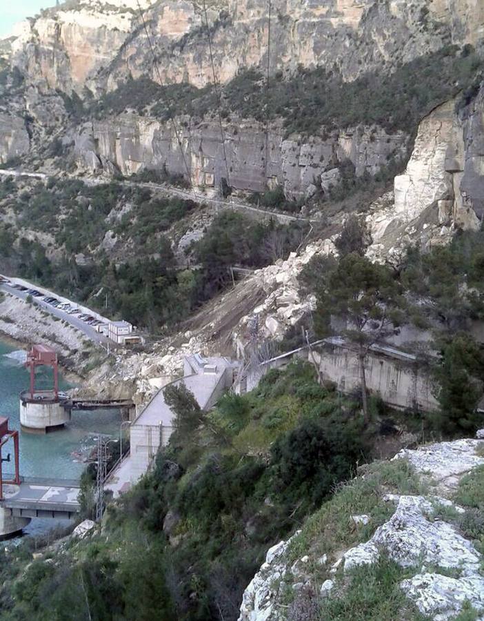 Los vecinos de Cortes se preparan para una recuperación lenta