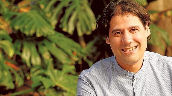 José Sanchis, director de orquesta: «Coger una batuta es un acto de responsabilidad y disfrute a la vez»