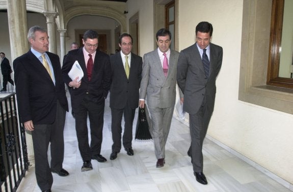 Los protagonistas de la cumbre de Murcia. :: Manuel Lloret