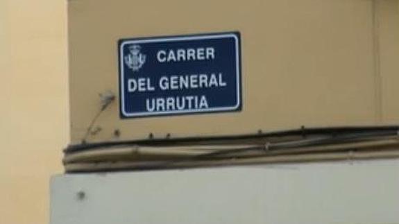 Cartel de la calle General Urrutia.
