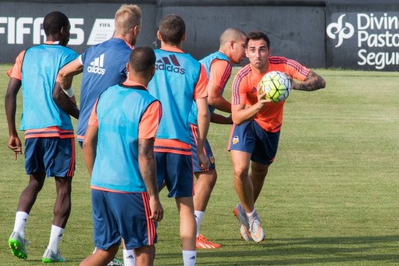 Alcácer, durante el entrenamiento de ayer por la tarde.