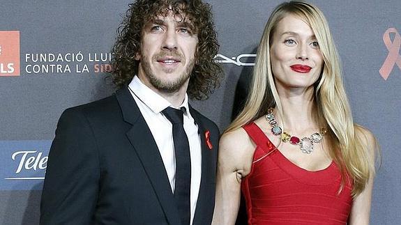 Carles Puyol y Vanesa Lorenzo, en una imagen de archivo.