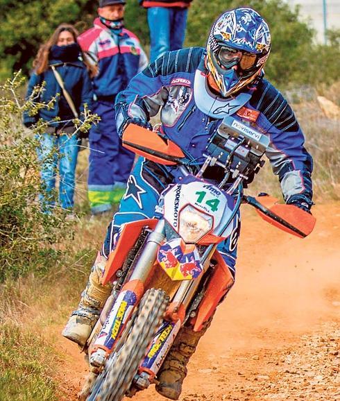 Daniel Albero, durante una carrera reciente en Siete Aguas.