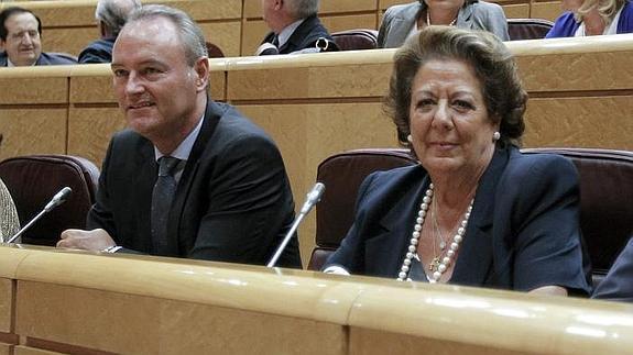 Los senadores del PP Alberto Fabra y Rita Barberá.